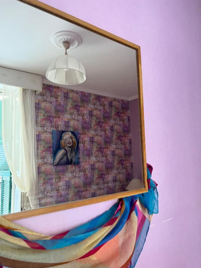 Casa Kamalei, Tra Plebiscito E Lungomare Apartment Наполи Екстериор снимка