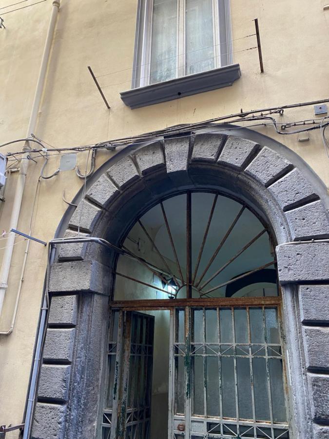 Casa Kamalei, Tra Plebiscito E Lungomare Apartment Наполи Екстериор снимка