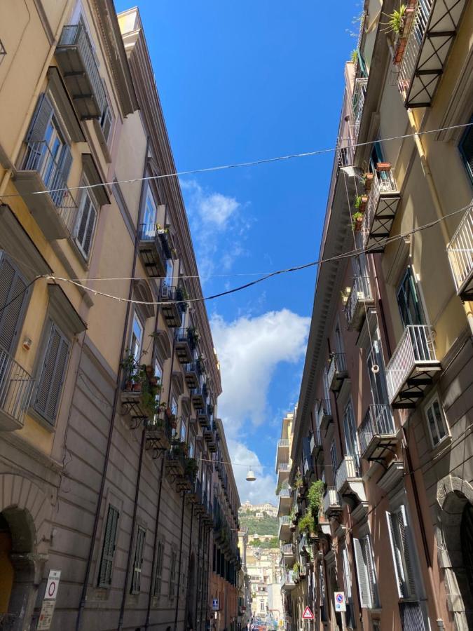 Casa Kamalei, Tra Plebiscito E Lungomare Apartment Наполи Екстериор снимка