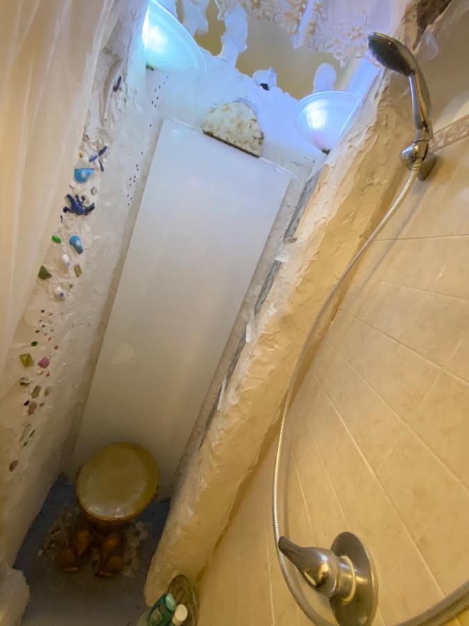 Casa Kamalei, Tra Plebiscito E Lungomare Apartment Наполи Екстериор снимка