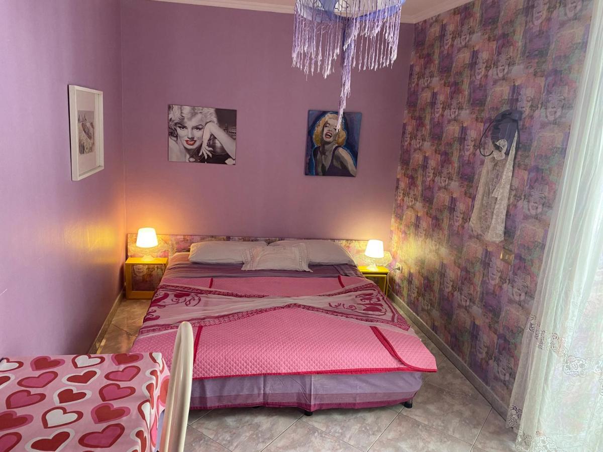 Casa Kamalei, Tra Plebiscito E Lungomare Apartment Наполи Екстериор снимка